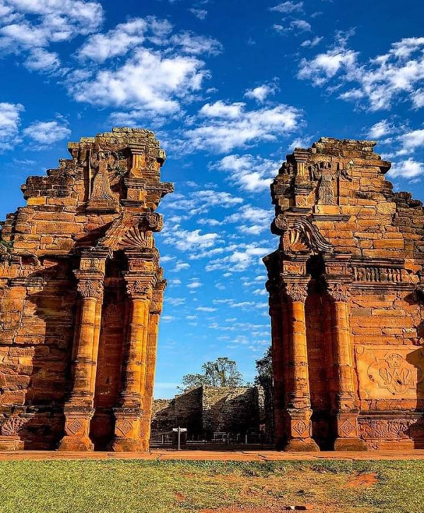 Ruinas de San Ignacio + Minas de Wanda + Yerbatera